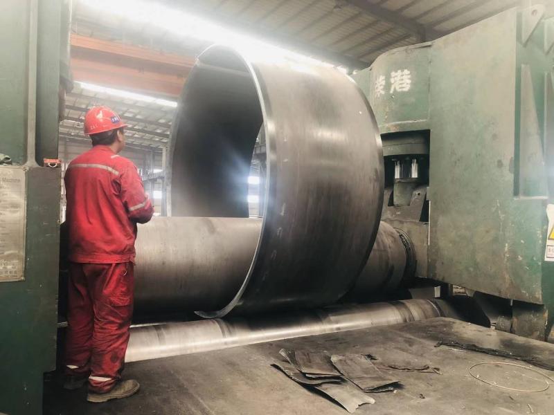 Advantages of LSAW steel pipe are: